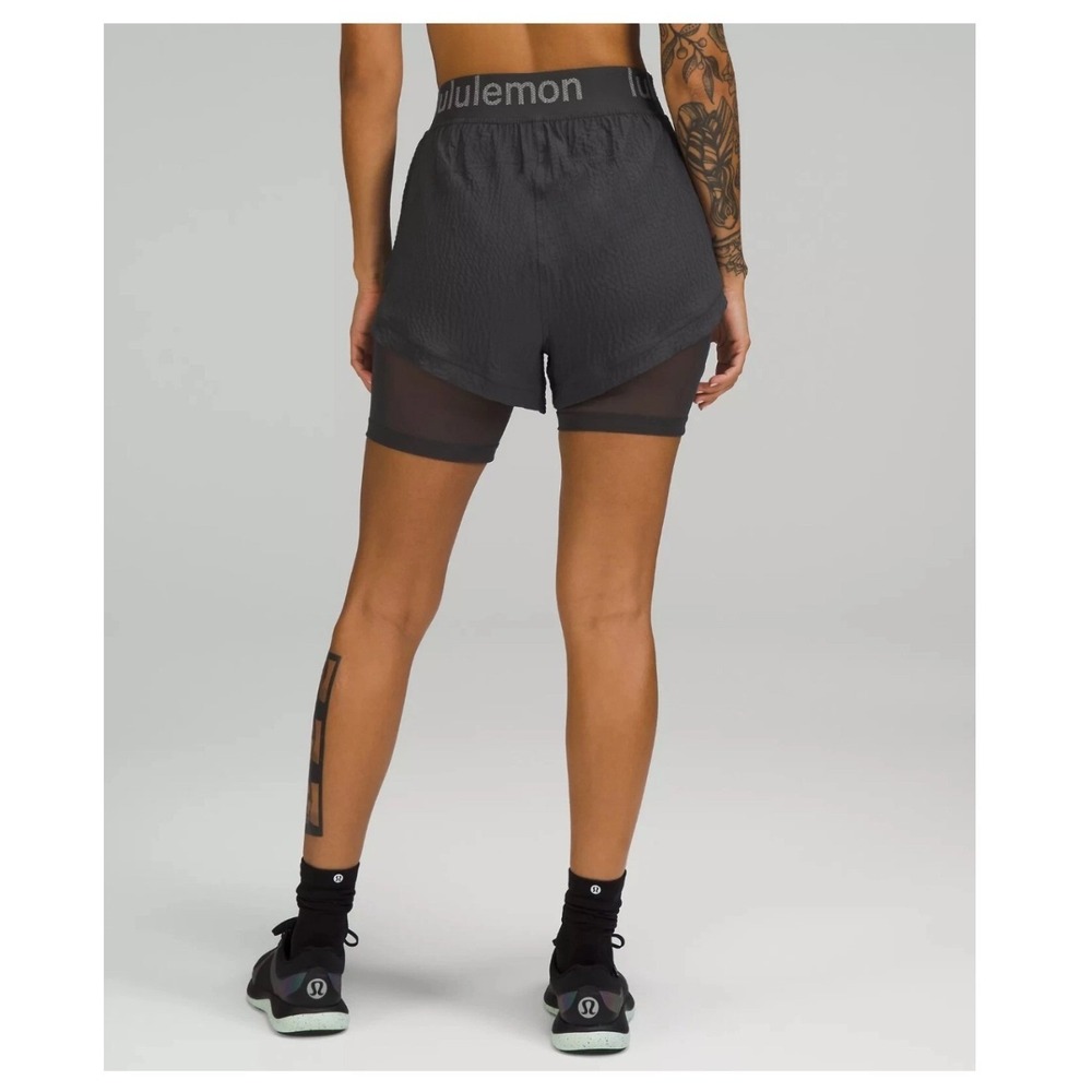 Lululemon Logo Waistband High Rise Training Black Athletic Shorts Size 6 Layered - Picture 3 of 8